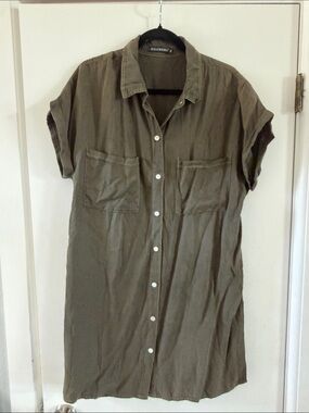 Zilcremo Olive Short-Sleeve Casual Button-Down Shirt